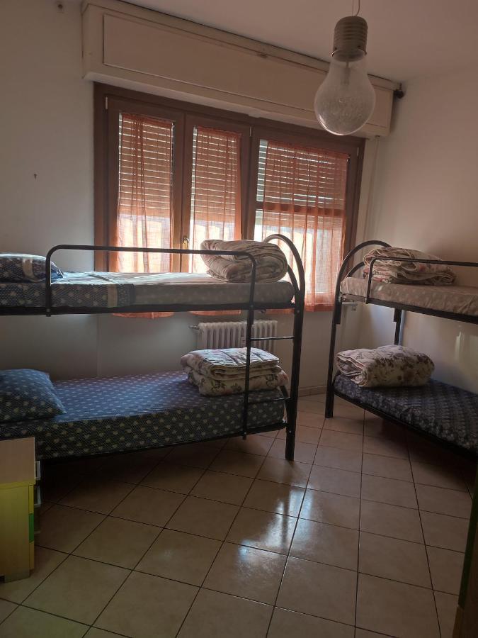 Apartament La Casa Di Fiore Asti Zewnętrze zdjęcie